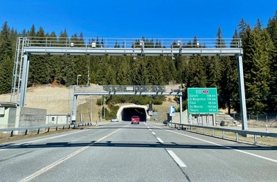 Faszinierend San Bernardino Tunnel Sperrung Ebenbild